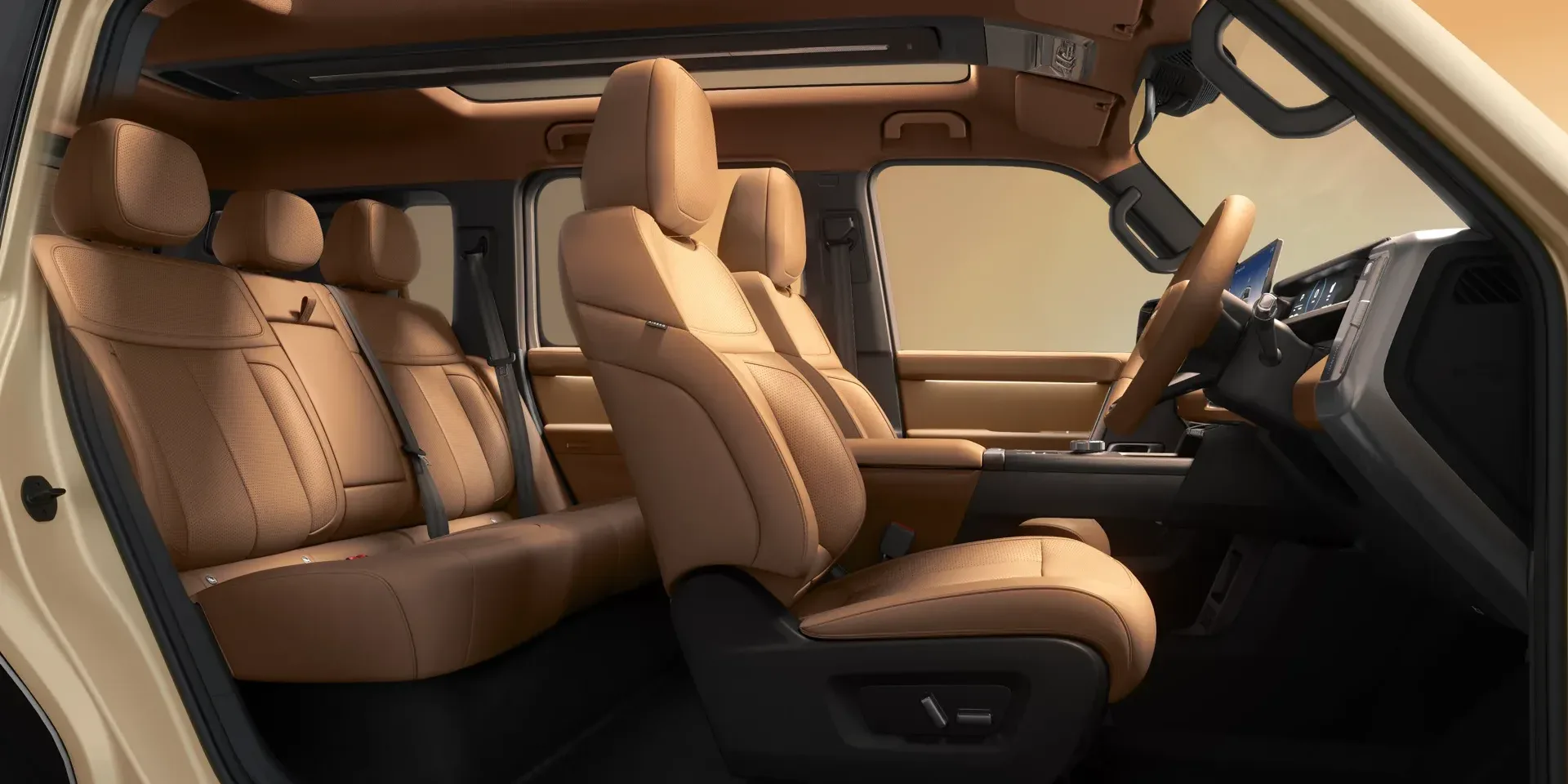 Interstellar Cockpit & Comfort Space